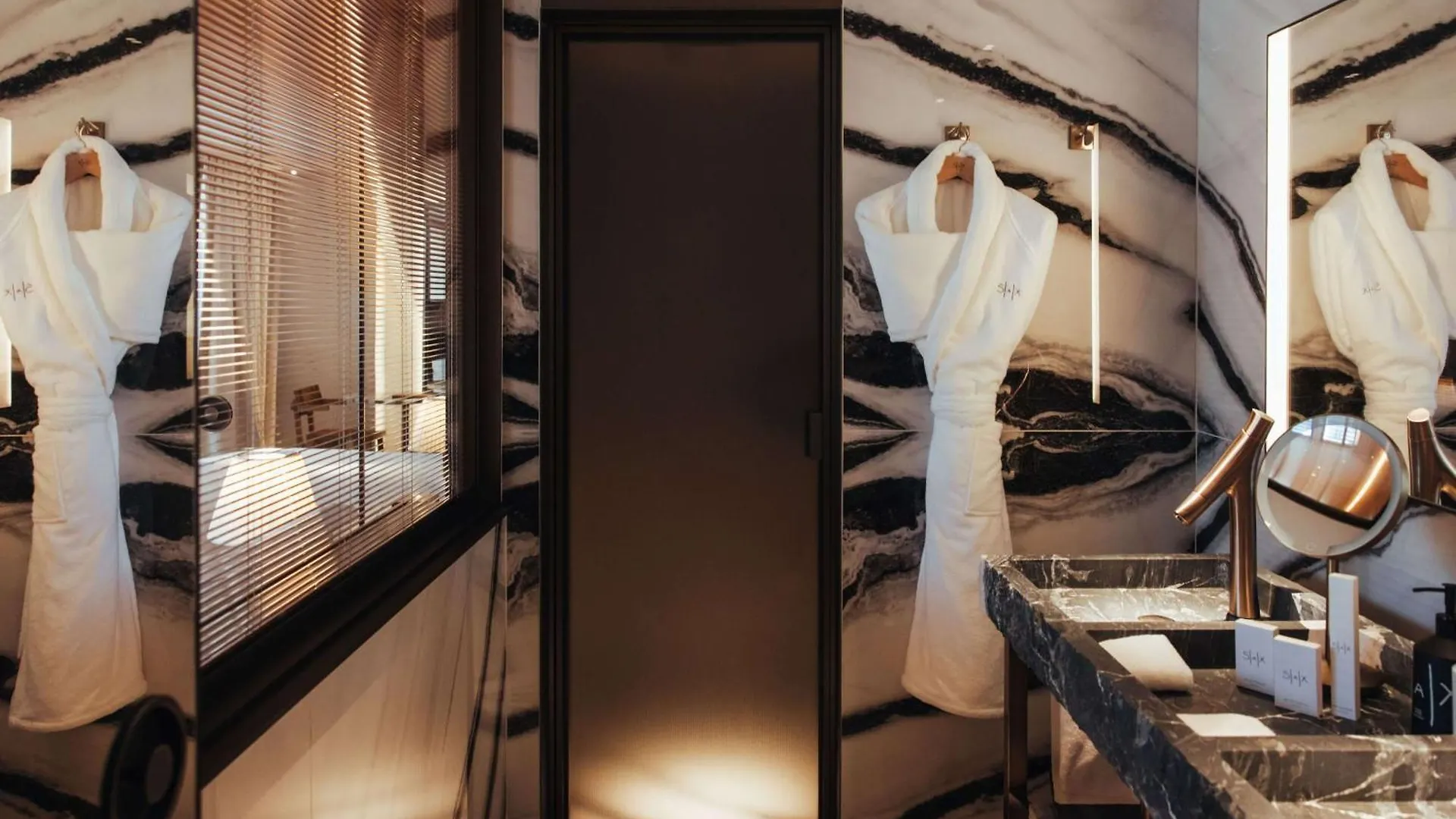 Sax Paris, Lxr Hotels & Resorts  Paris
