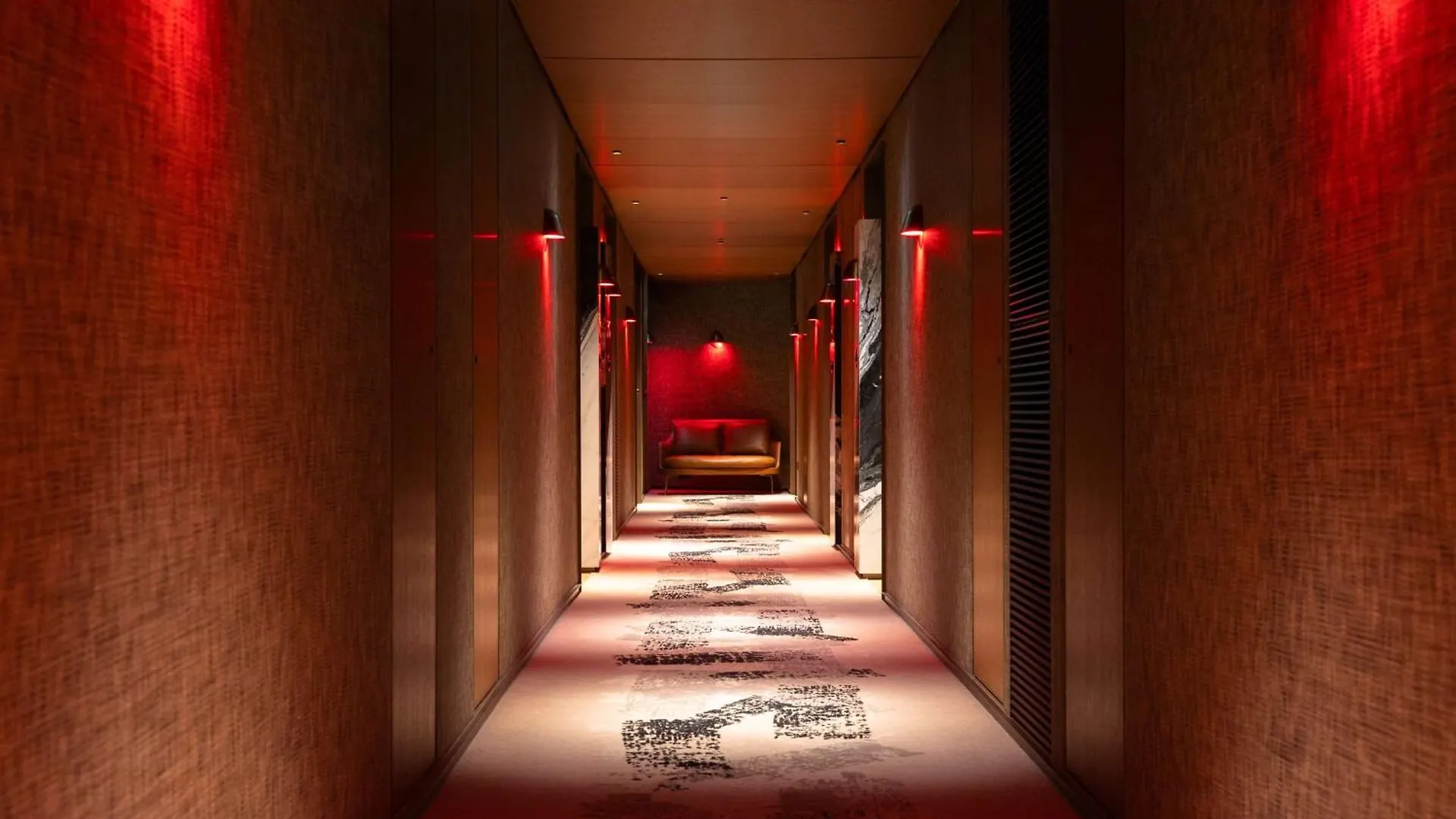 Sax Paris, Lxr Hotels & Resorts  Paris