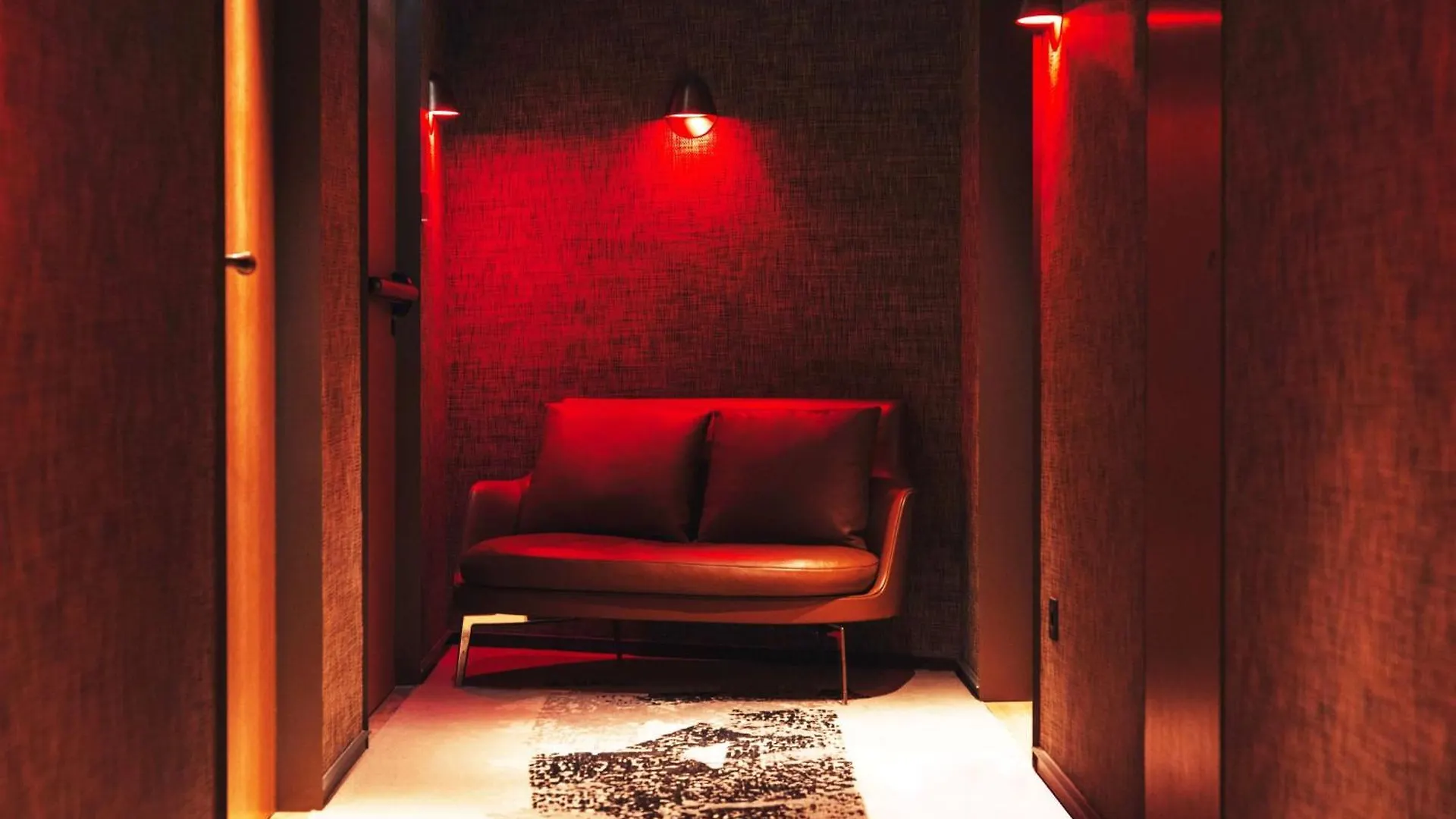 Sax Paris, Lxr Hotels & Resorts France