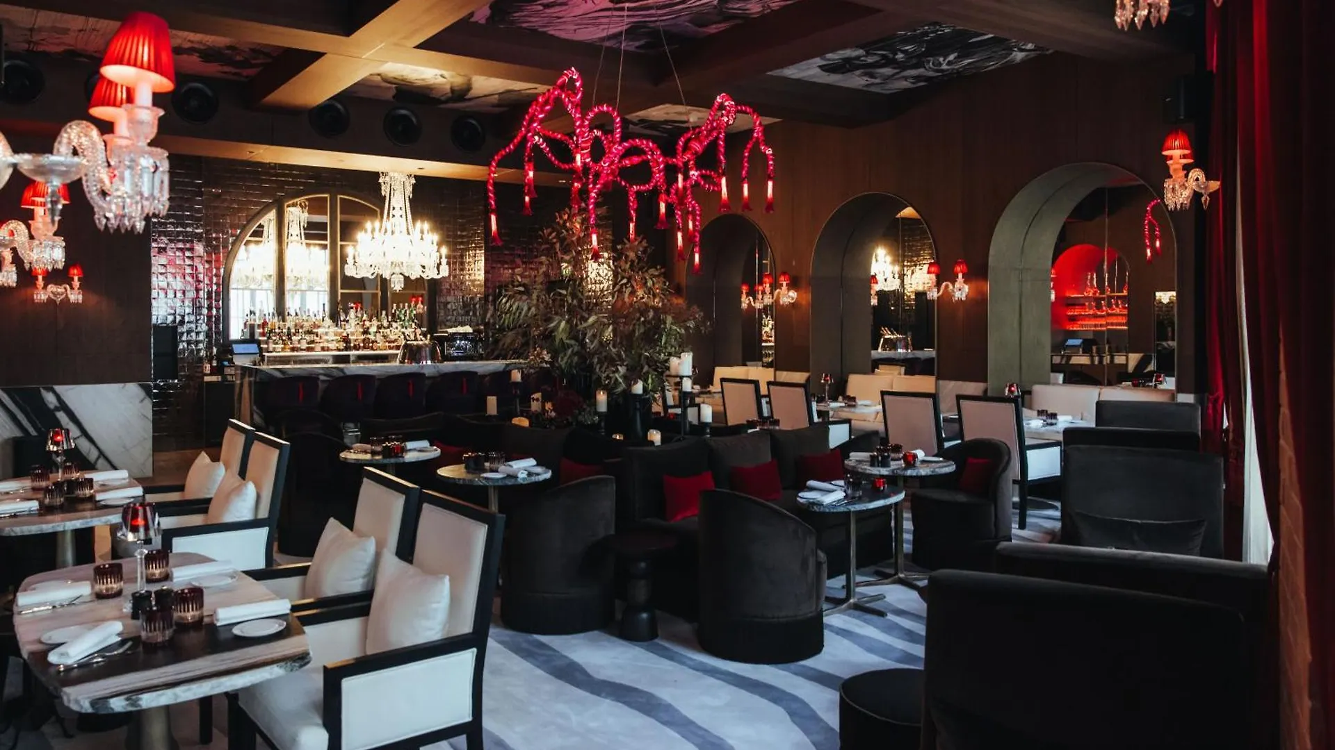 *****  Sax Paris, Lxr Hotels & Resorts France