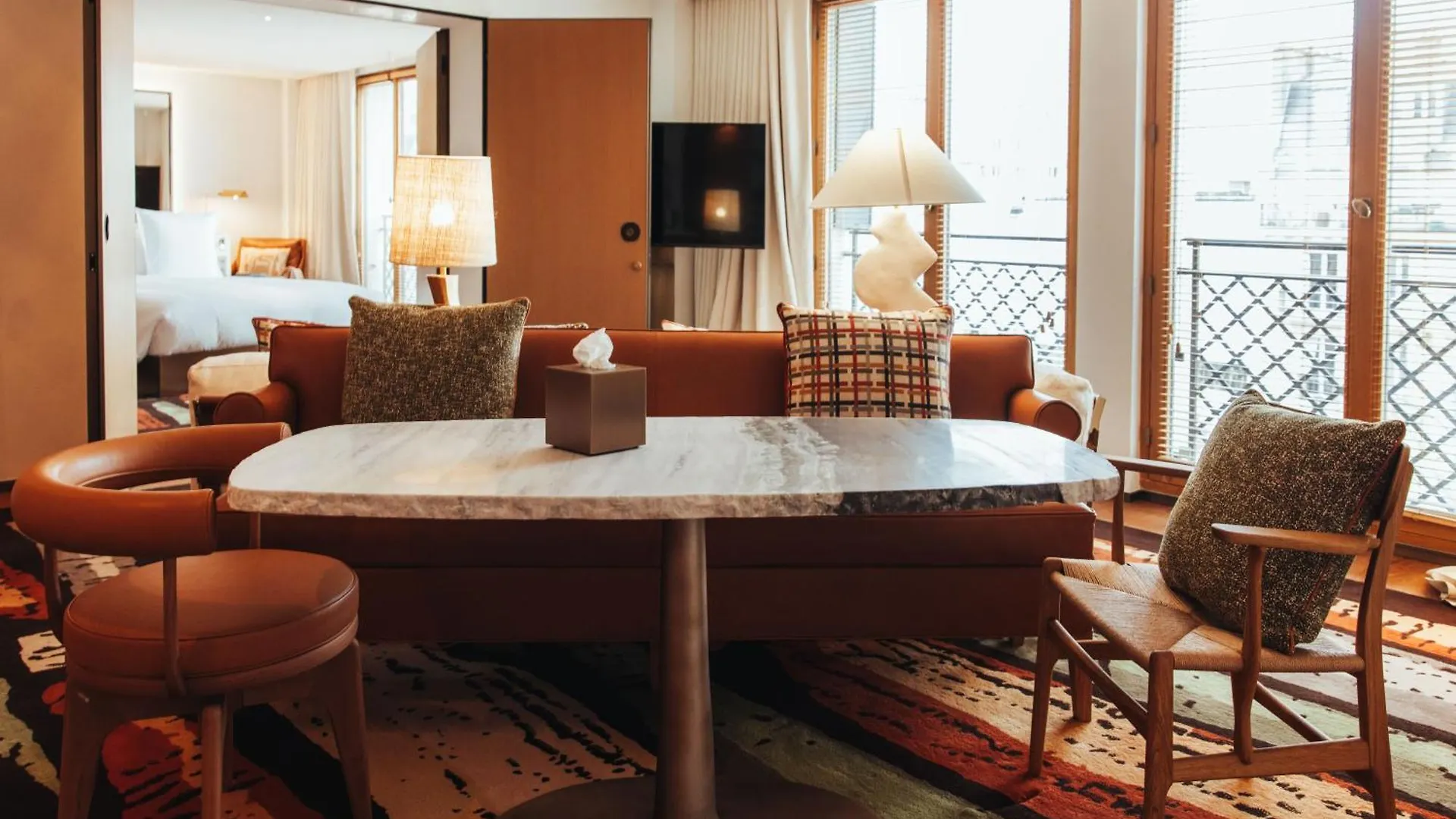 Sax Paris, Lxr Hotels & Resorts
