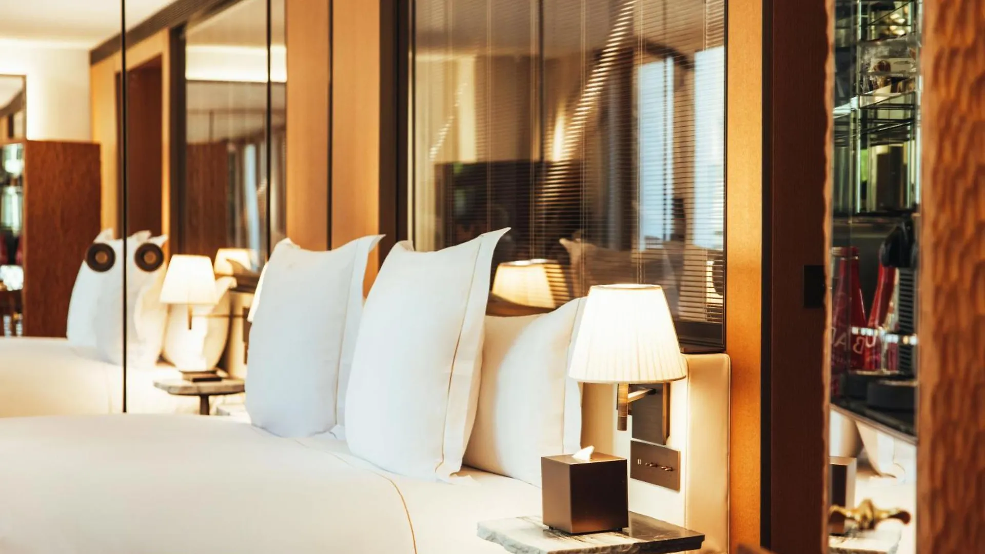 Sax Paris, Lxr Hotels & Resorts France