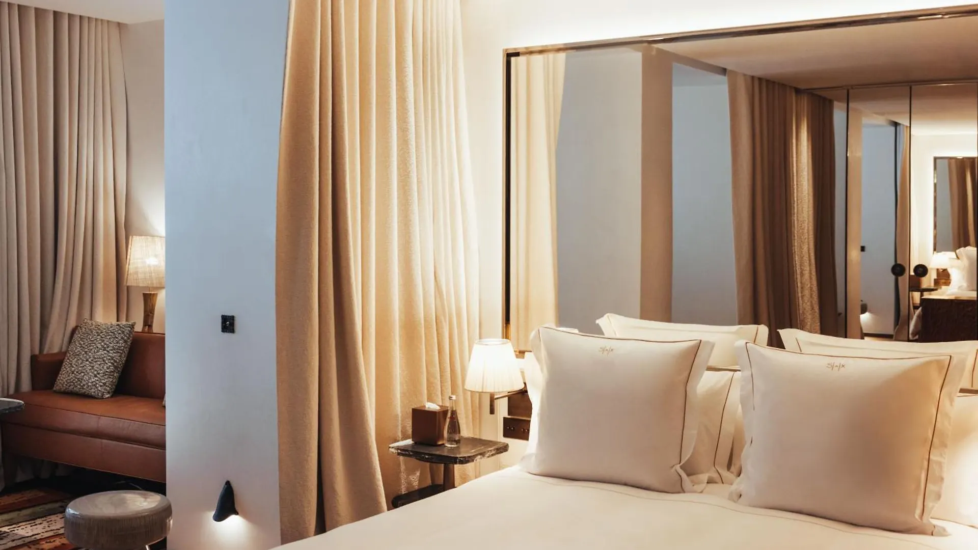 *****  Sax Paris, Lxr Hotels & Resorts France