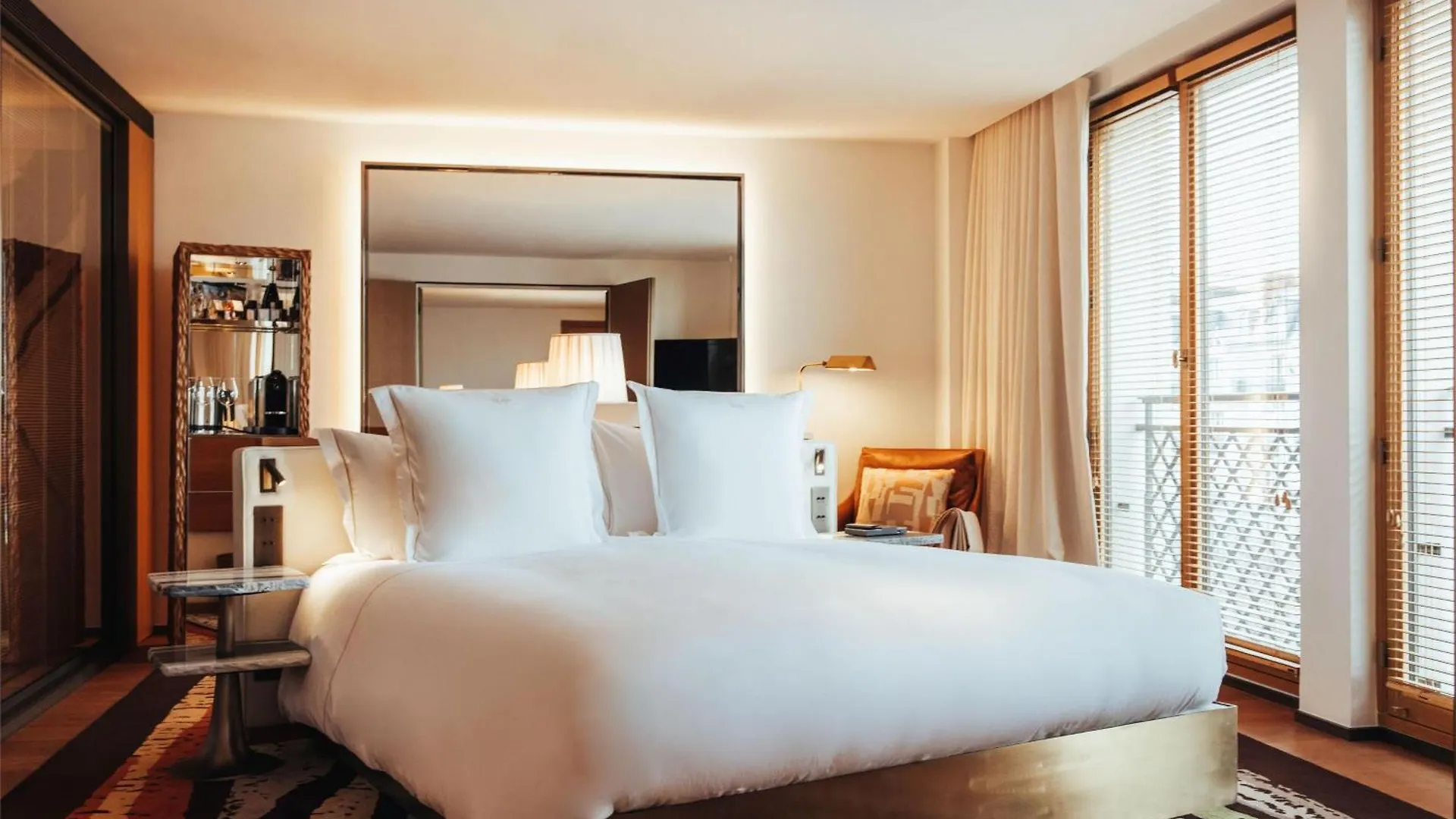 Hotel Sax Paris, Lxr Hotels & Resorts  Paris