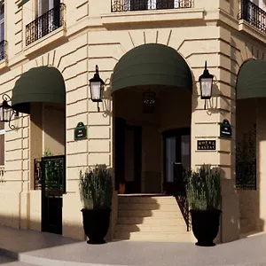 Balzac & Ikoi Hotel