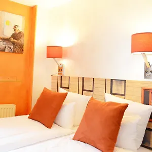 Malar Hotel