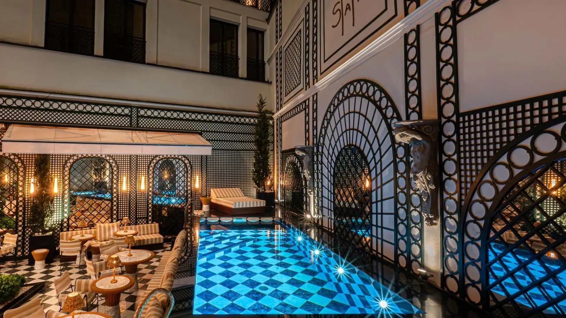 Hotel Sax Paris, Lxr Hotels & Resorts